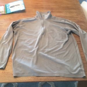 2 Patagonia light weight pullover quarter zip